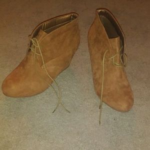 Bella marie stub heel shoes